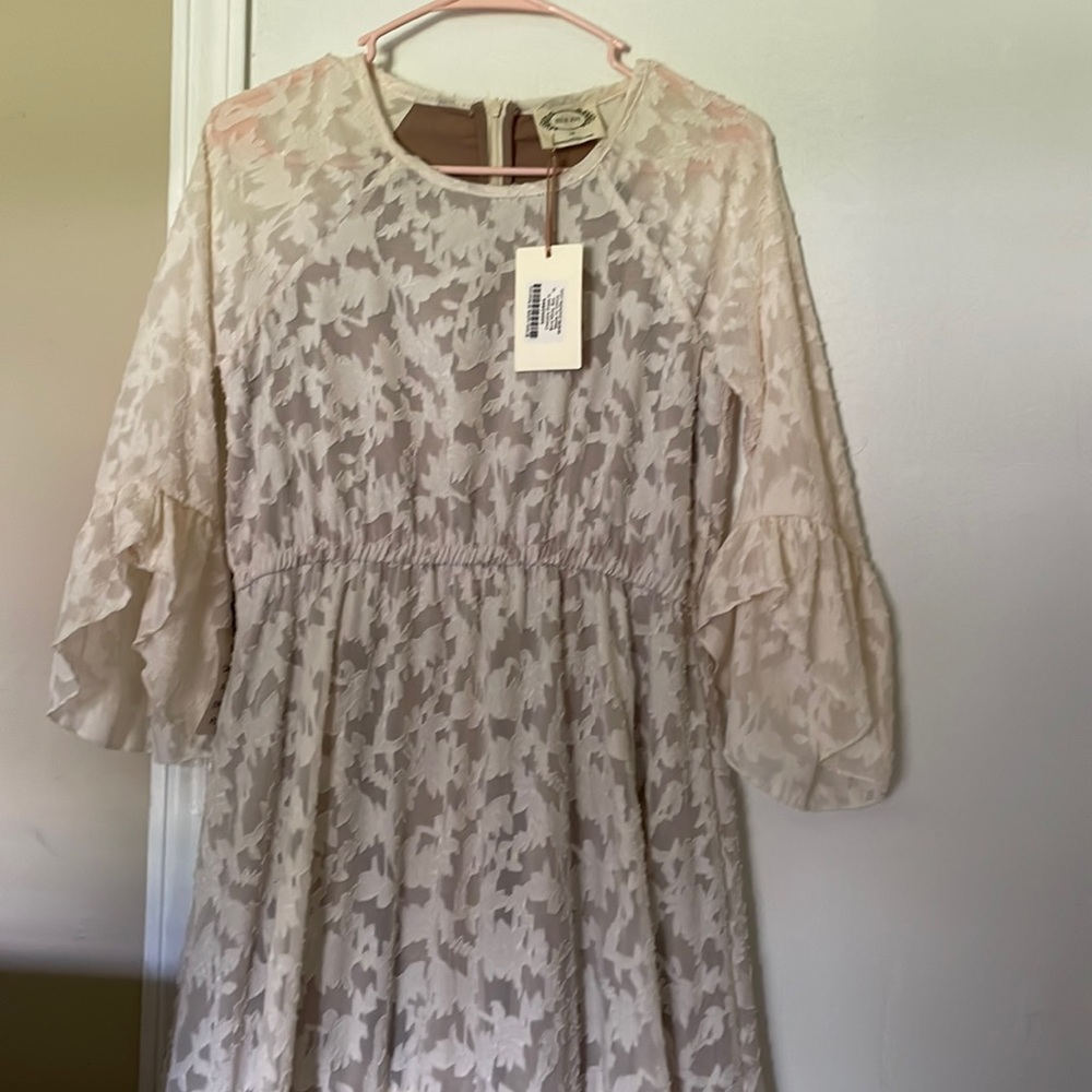 Girls dress